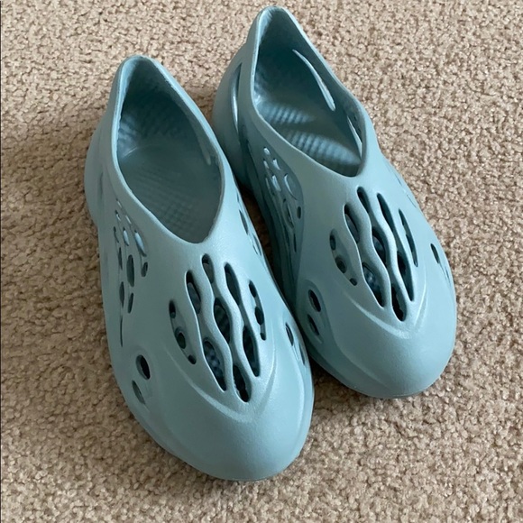 yeezy foam runner poshmark